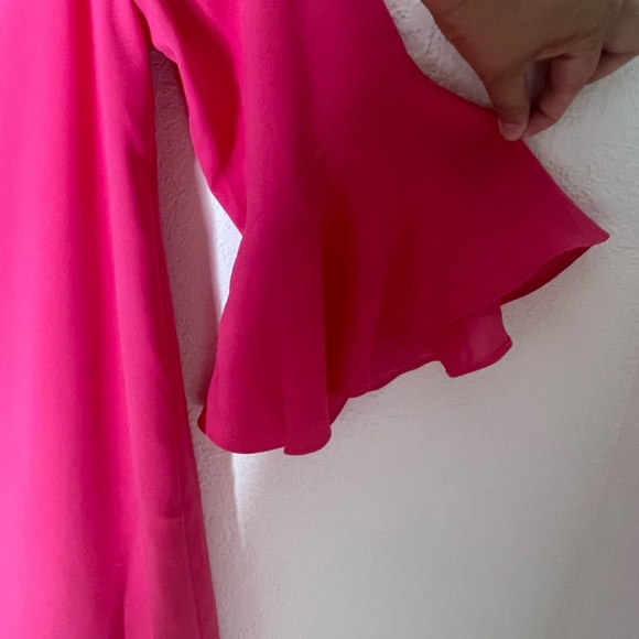 Trina Turk NWT Knox Off Shoulder Dress Flared Sleeve Shift Size M Pink Lined - Picture 4 of 14